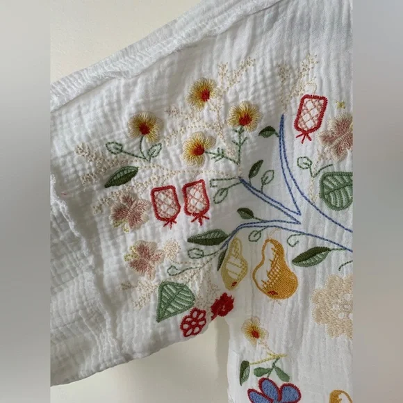 Johnny Was white Felicity Tunic embroidered blouse shirt NWOT size M - Picture 6 of 11